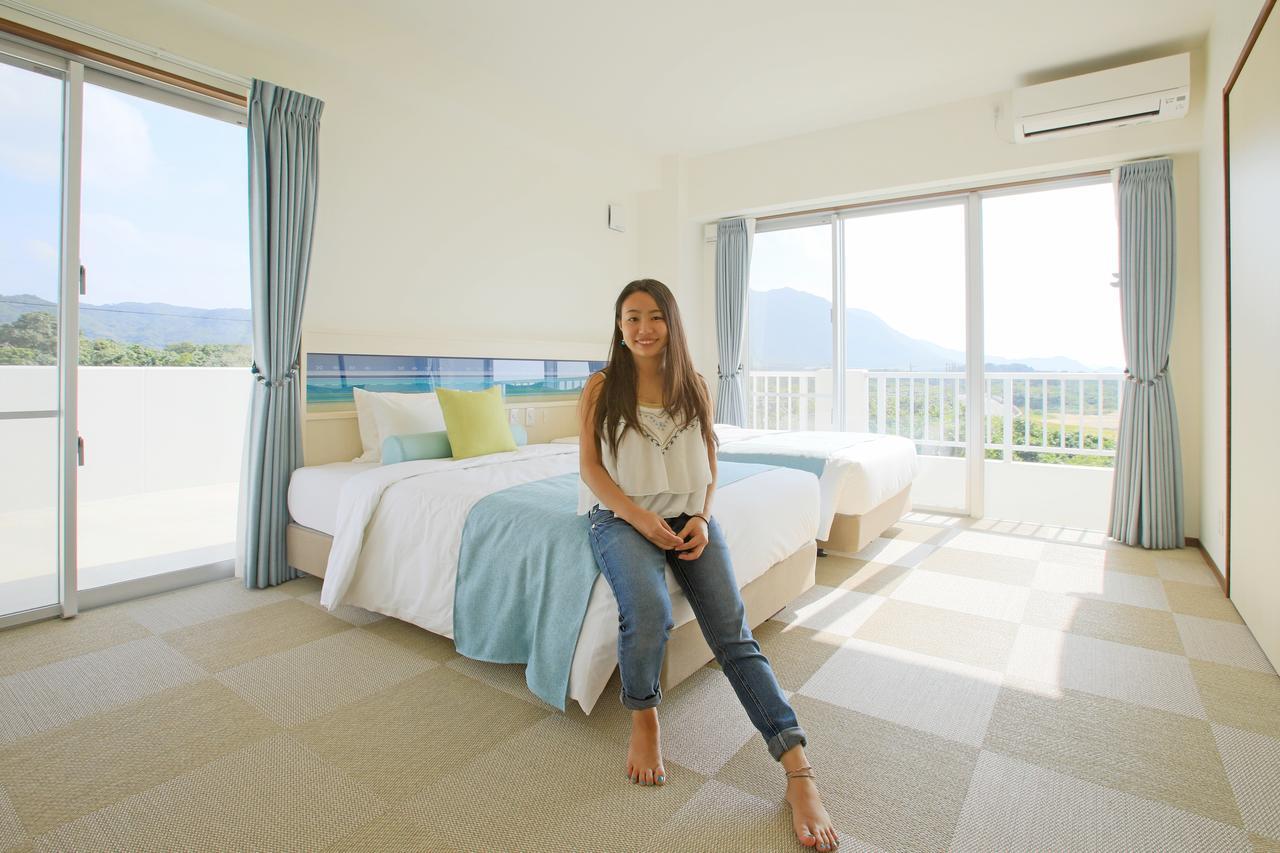 Seven Colors Ishigakijima Hotel Ishigaki  Екстериор снимка